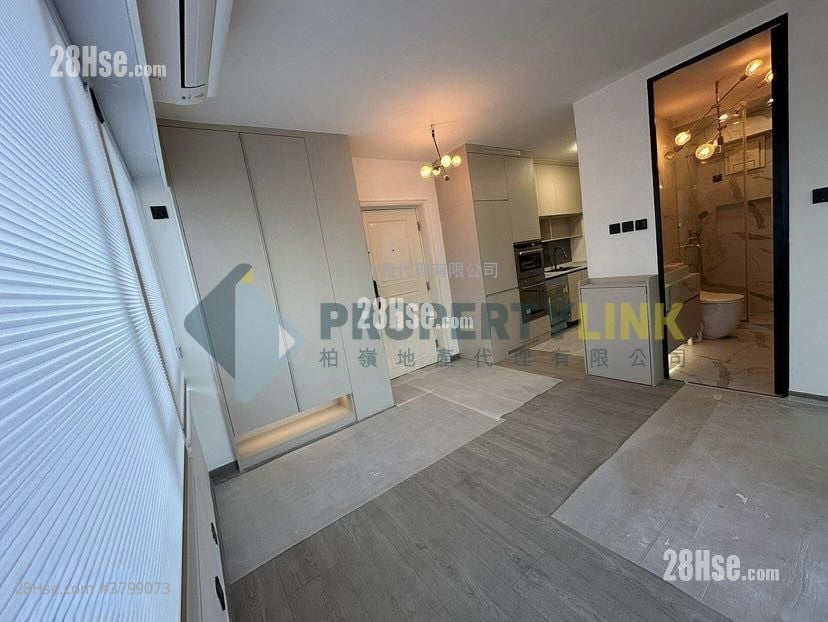 Ying Fai Court Sell 1 Bedroom , 1 Bathroom 447 ft²
