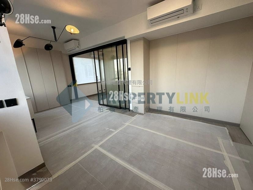 Ying Fai Court Sell 1 Bedroom , 1 Bathroom 447 ft²