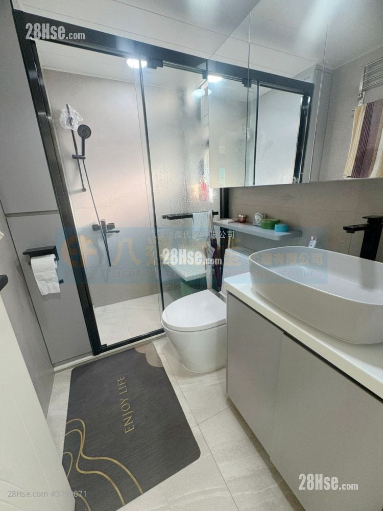 Park Island Sell 2 Bedrooms , 1 Bathroom 552 ft²