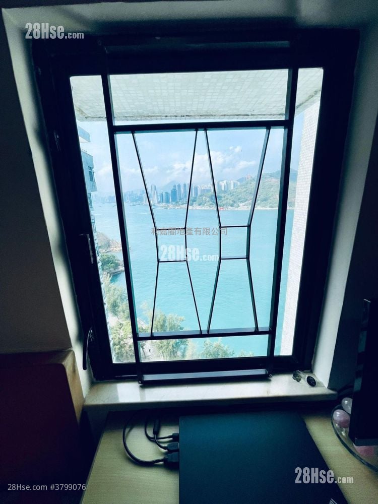 Heng Fa Chuen Sell 3 Bedrooms , 2 Bathrooms 643 ft²