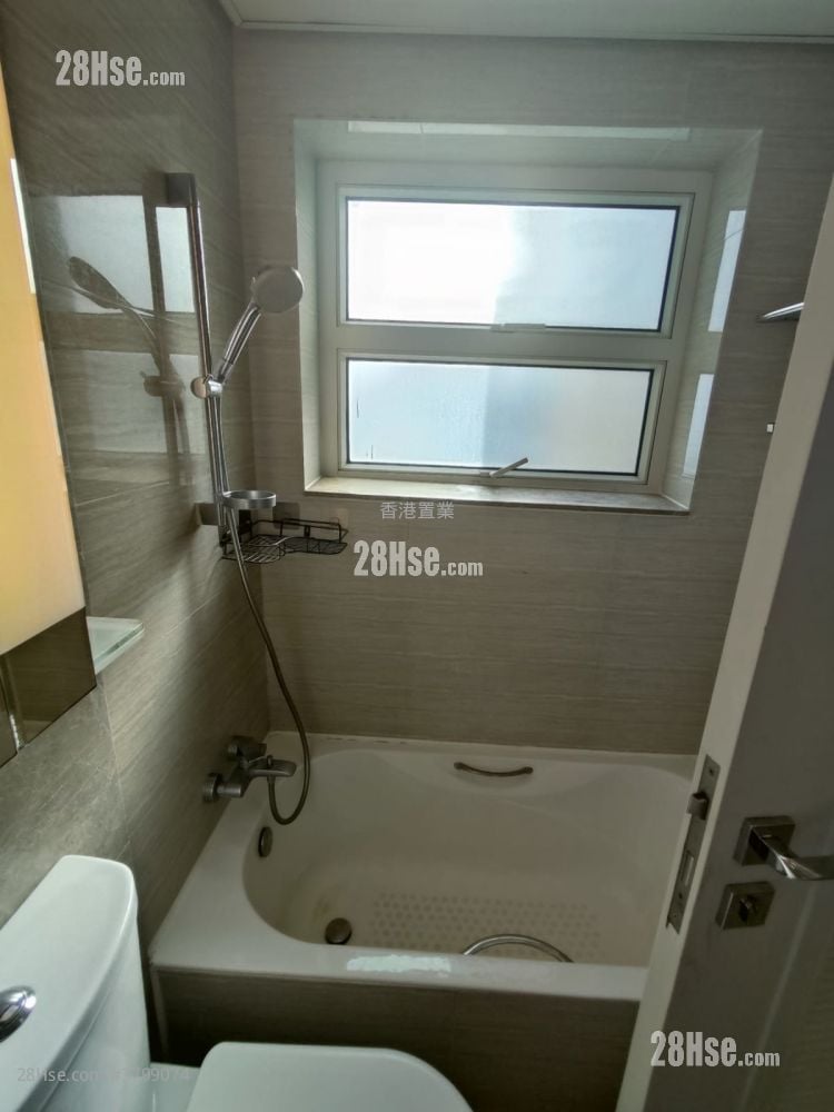 一号西九龙 售盘 2 房 , 1 浴室 521 平方尺