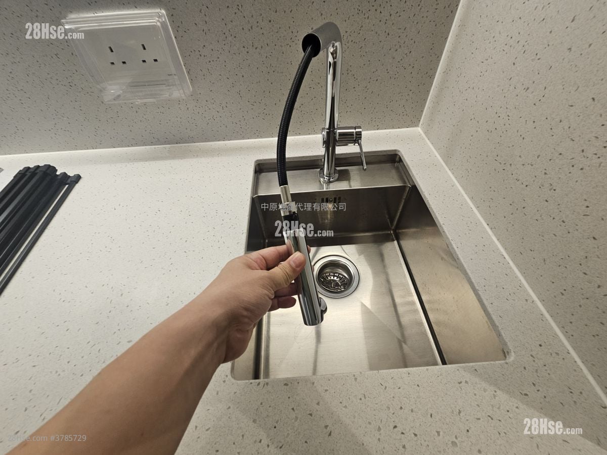 The Paddington Rental 2 Bedrooms , 1 Bathroom 365 ft²