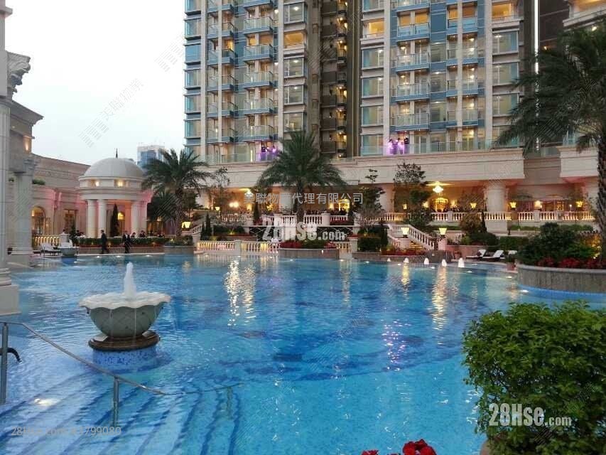 The Coronation Sell 2 Bedrooms 601 ft²