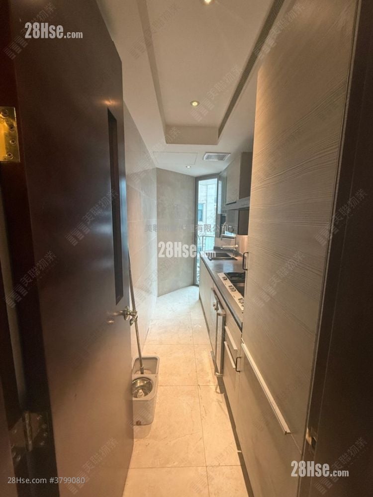 The Coronation Sell 2 Bedrooms 601 ft²