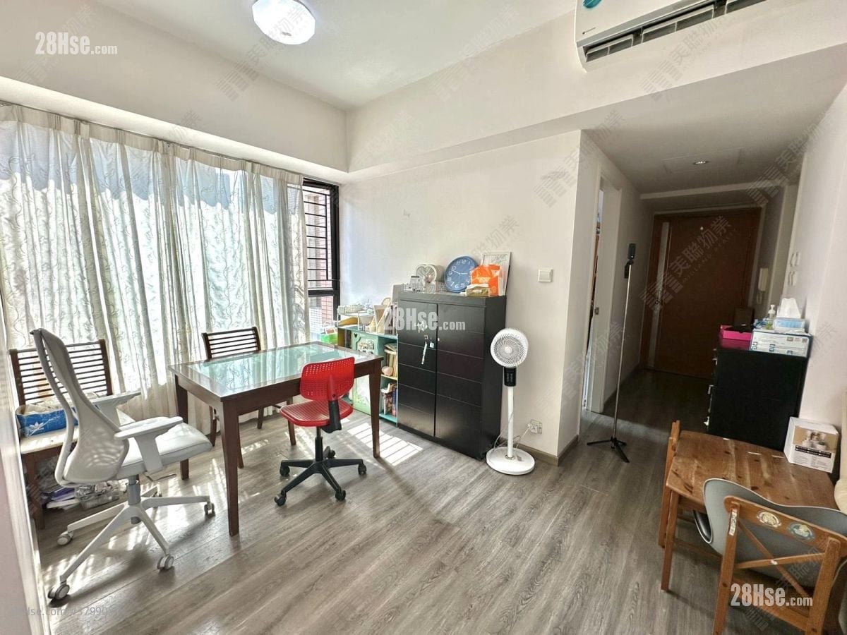 爵悦庭 售盘 4 房 722 平方尺