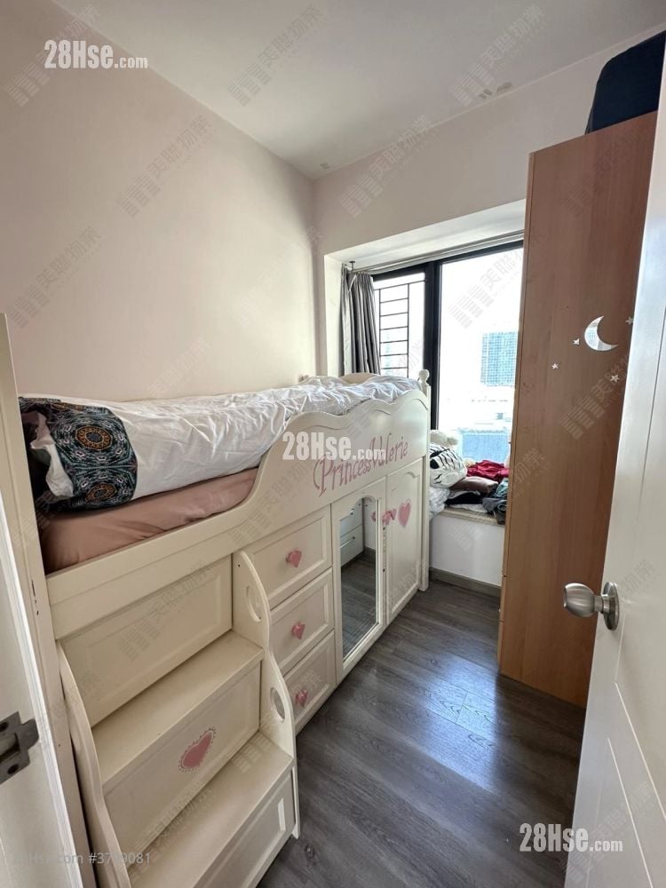 爵悦庭 售盘 4 房 722 平方尺