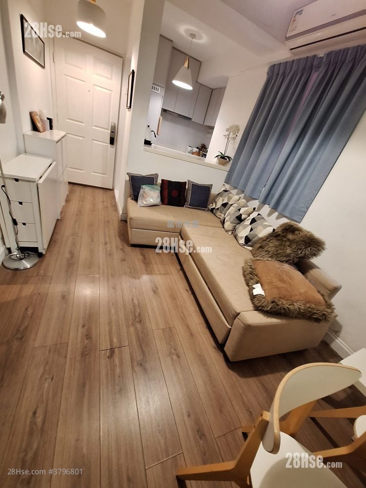 Fok Lin  Building Rental 2 Bedrooms , 1 Bathroom 413 ft²
