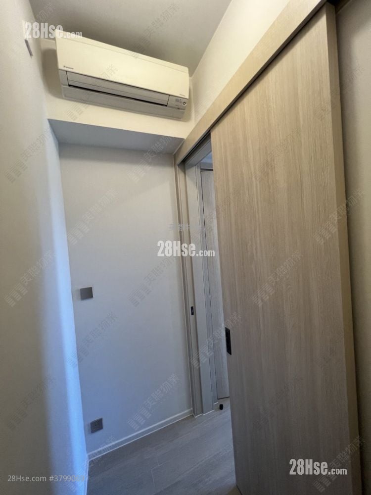 One Innovale 售盘 1 房 , 1 浴室 320 平方尺