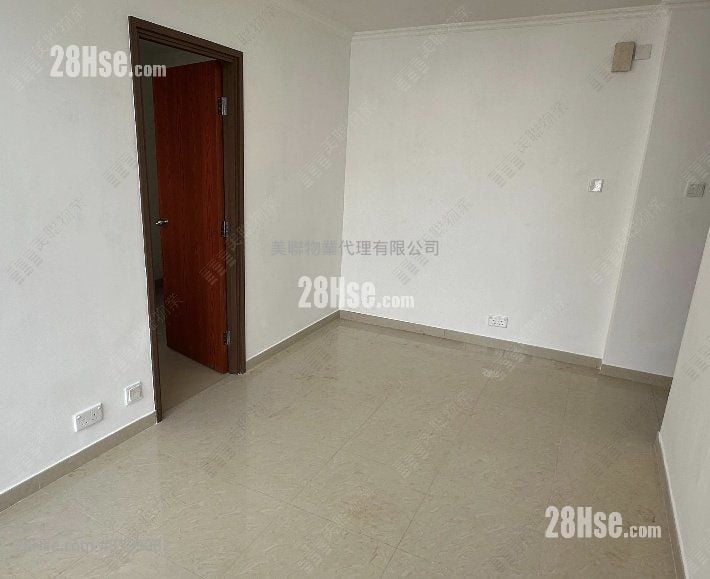 Siu Lun Court Sell 2 Bedrooms , 1 Bathroom 401 ft²