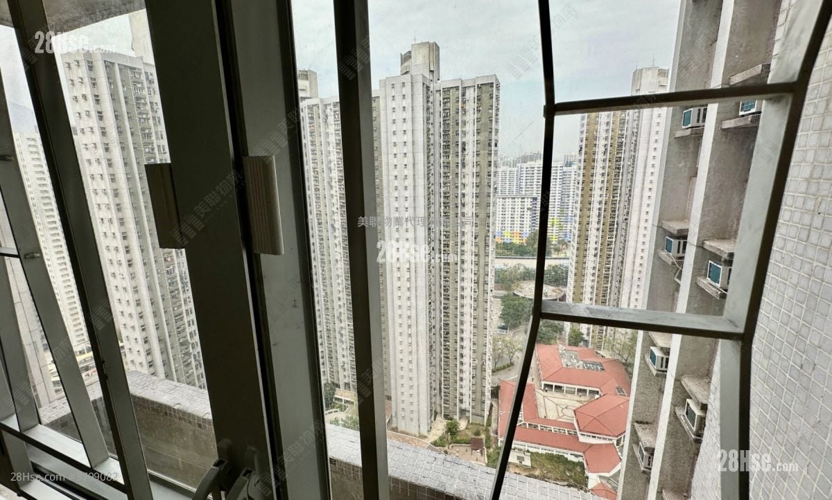 Siu Lun Court Sell 2 Bedrooms , 1 Bathroom 401 ft²