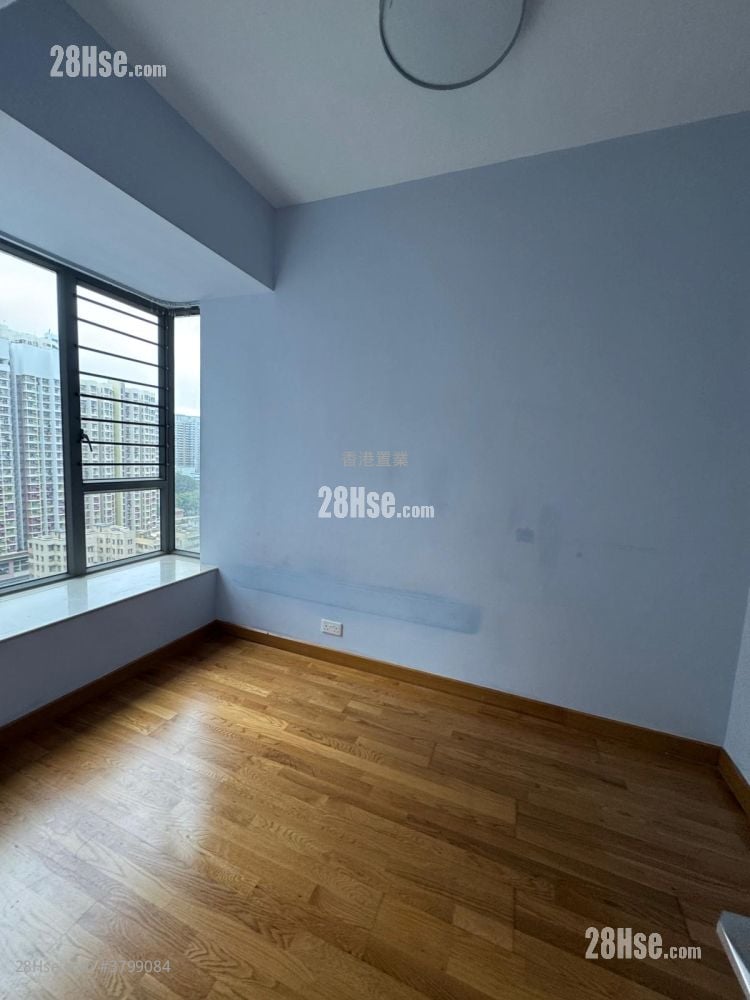 Heya Crystal Sell 2 Bedrooms , 1 Bathroom 502 ft²