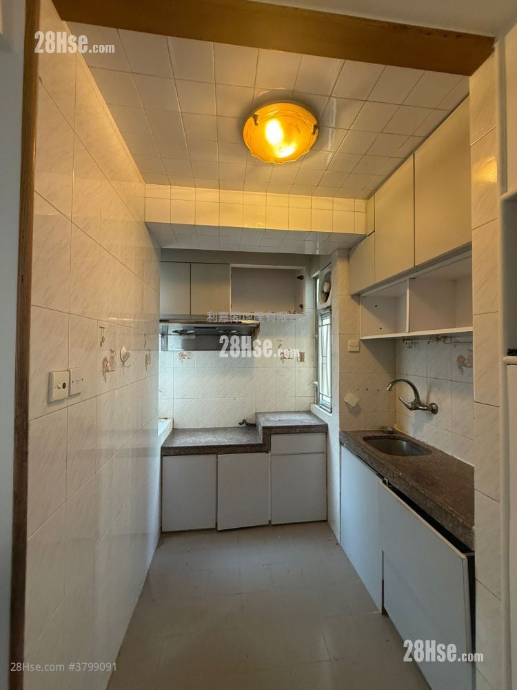 Wai Ching Court Sell 1 Bedroom , 1 Bathroom 270 ft²