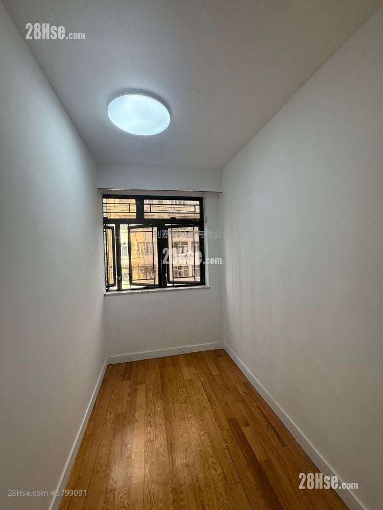 Wai Ching Court Sell 1 Bedroom , 1 Bathroom 270 ft²