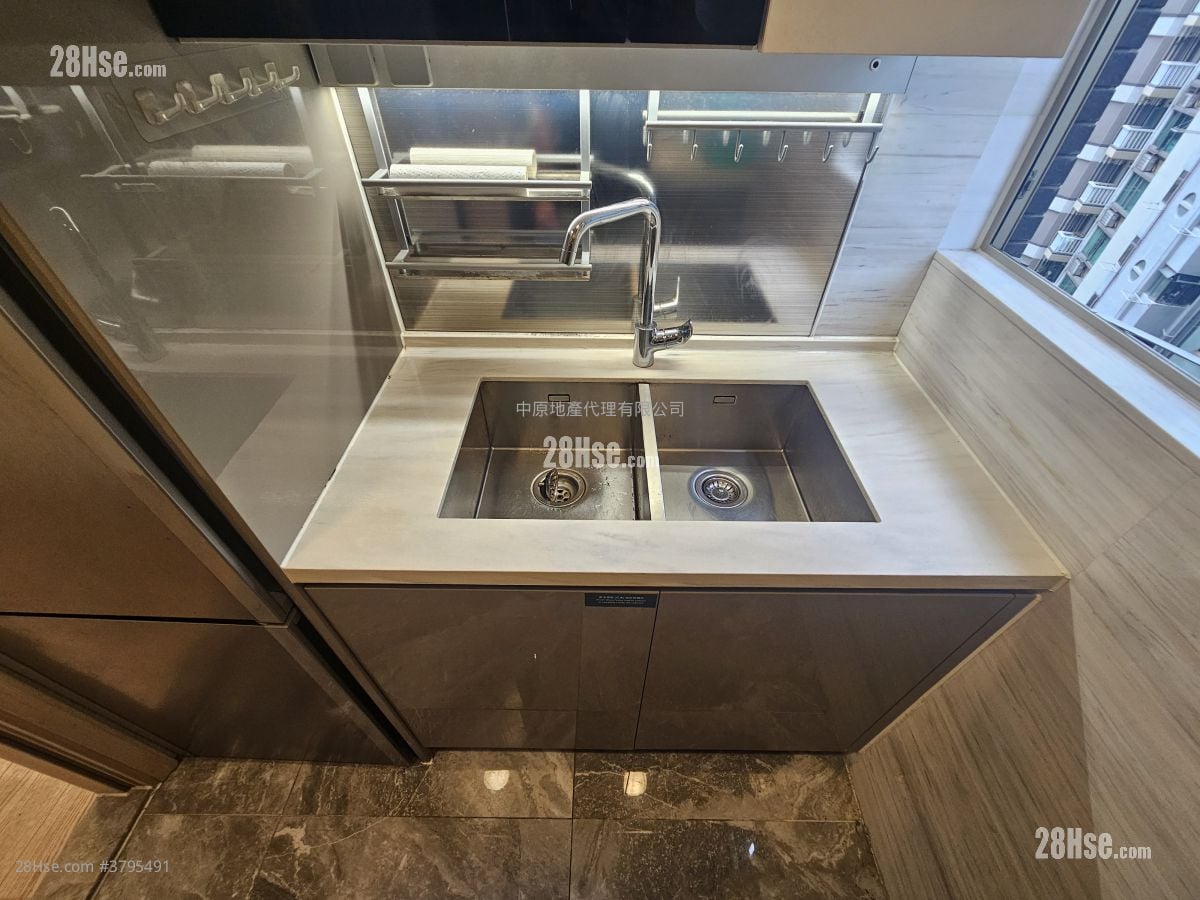 爱海颂 租盘 2 房 , 1 浴室 477 平方尺