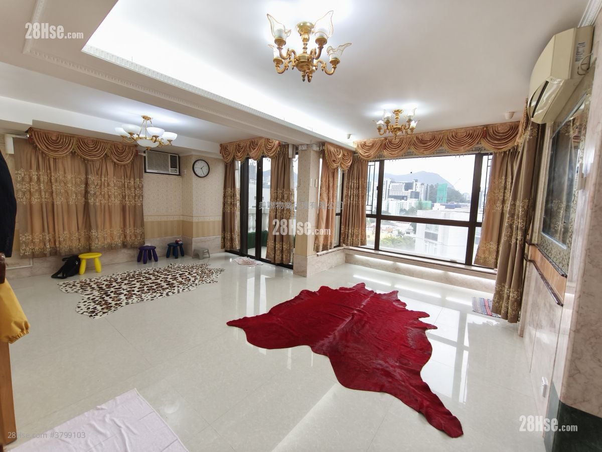 又一居 售盘 3 房 , 3 浴室 1,072 平方尺