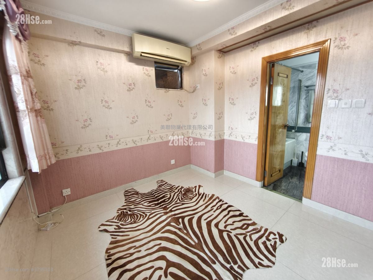 又一居 售盘 3 房 , 3 浴室 1,072 平方尺