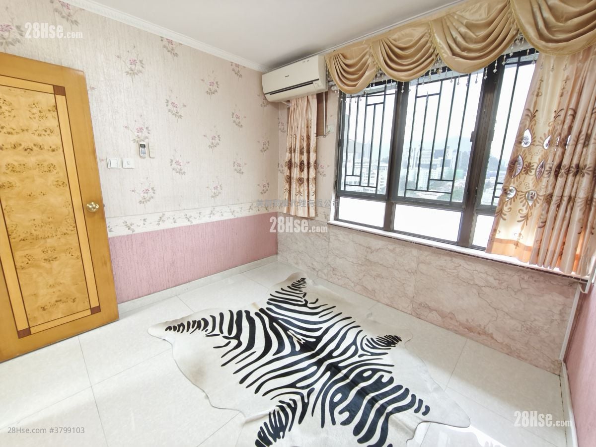 又一居 售盘 3 房 , 3 浴室 1,072 平方尺