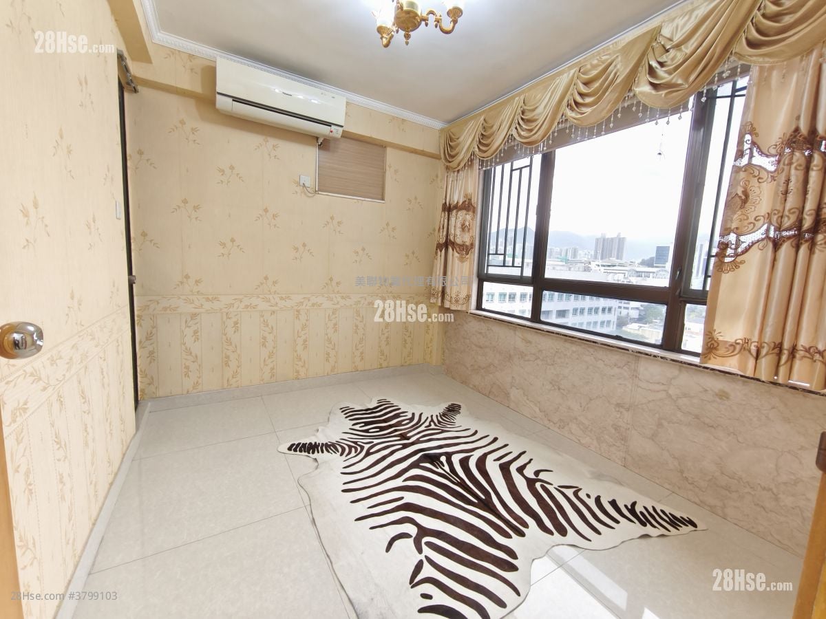 又一居 售盘 3 房 , 3 浴室 1,072 平方尺