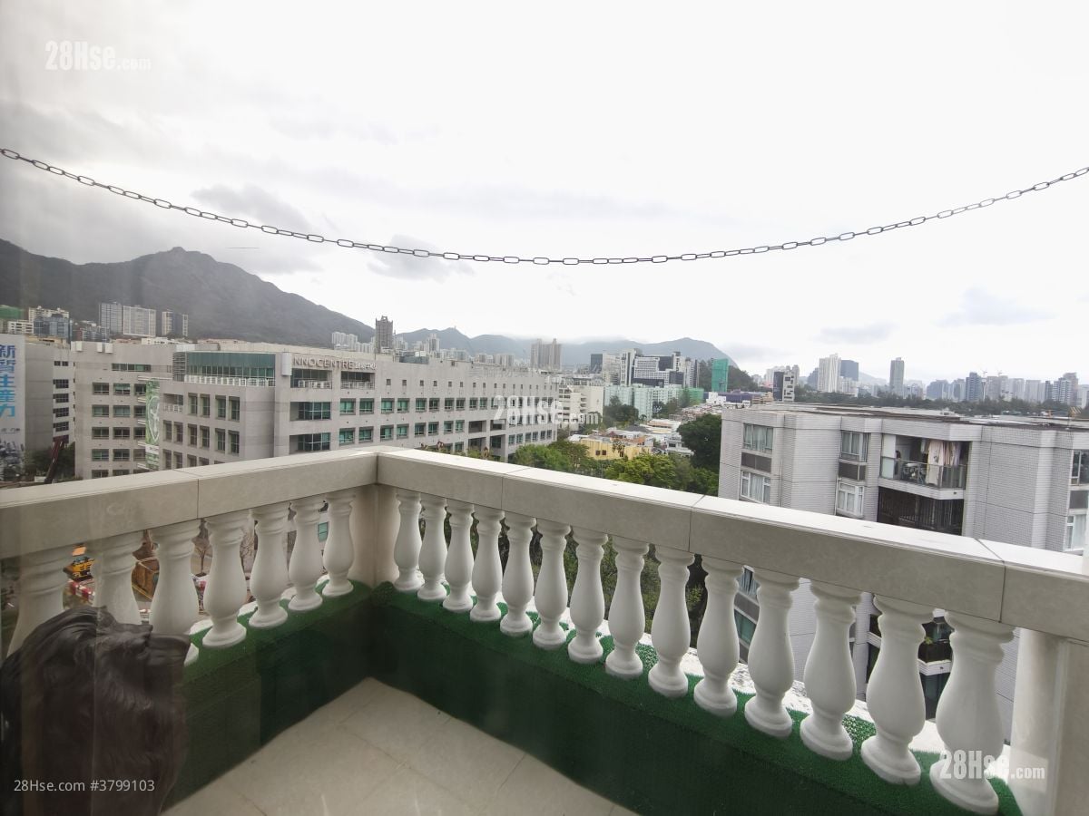 又一居 售盘 3 房 , 3 浴室 1,072 平方尺