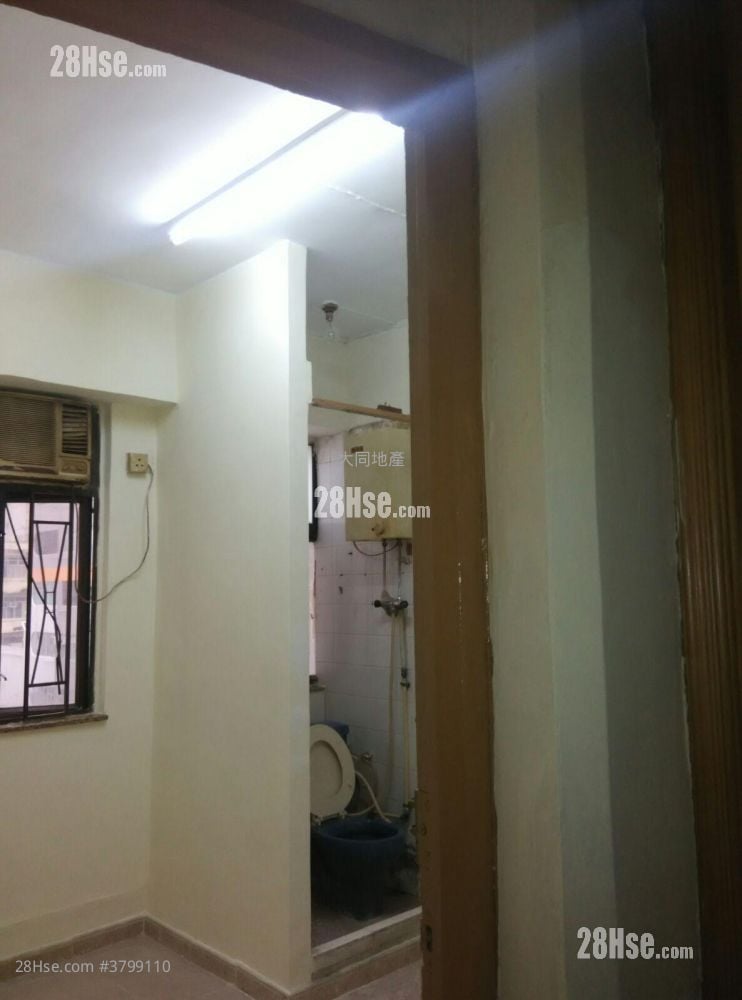 Chinese Mansion Sell 3 Bedrooms , 3 Bathrooms 420 ft²