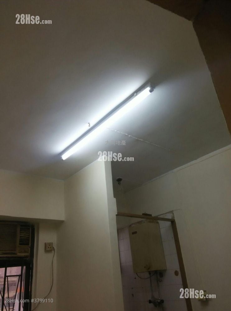 Chinese Mansion Sell 3 Bedrooms , 3 Bathrooms 420 ft²