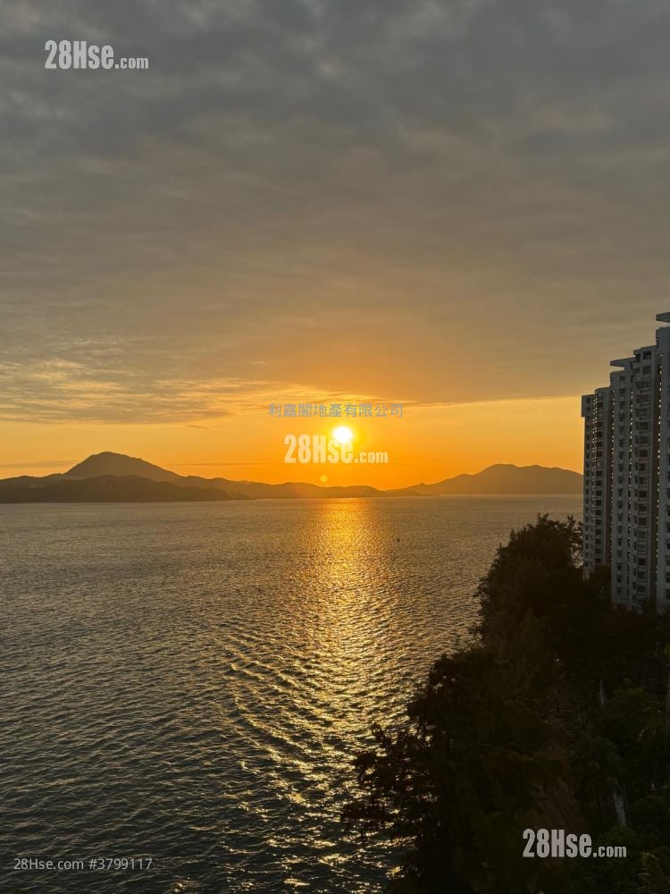 Heng Fa Villa Sell 3 Bedrooms , 2 Bathrooms 1,046 ft²