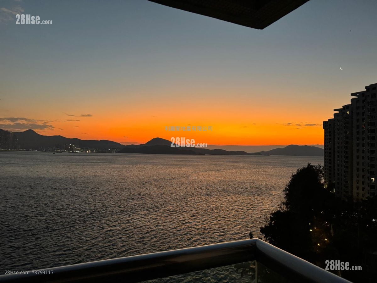 Heng Fa Villa Sell 3 Bedrooms , 2 Bathrooms 1,046 ft²