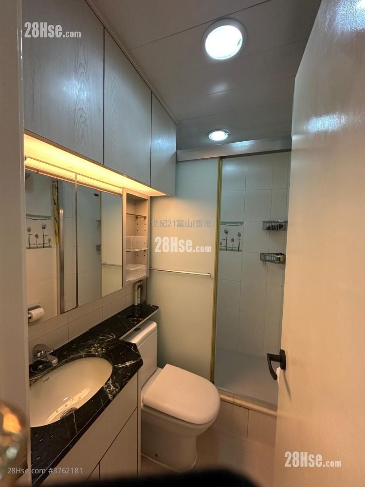 德强苑 售盘 2 房 , 1 浴室 574 平方尺