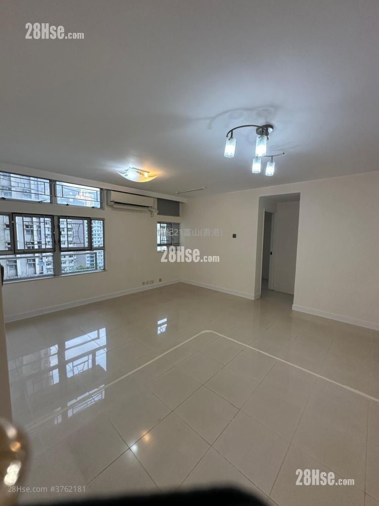 德强苑 售盘 2 房 , 1 浴室 574 平方尺