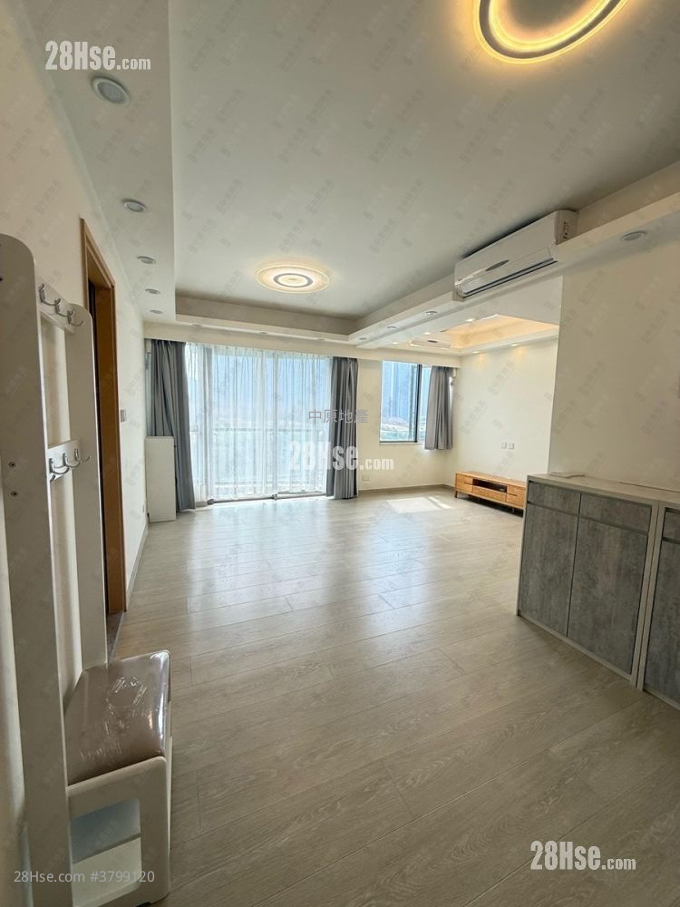 The Papillons Sell 3 Bedrooms , 2 Bathrooms 792 ft²