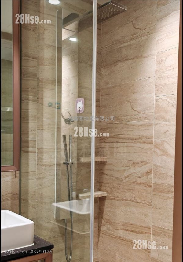 荟荞 售盘 开放式间隔 , 1 浴室 254 平方尺