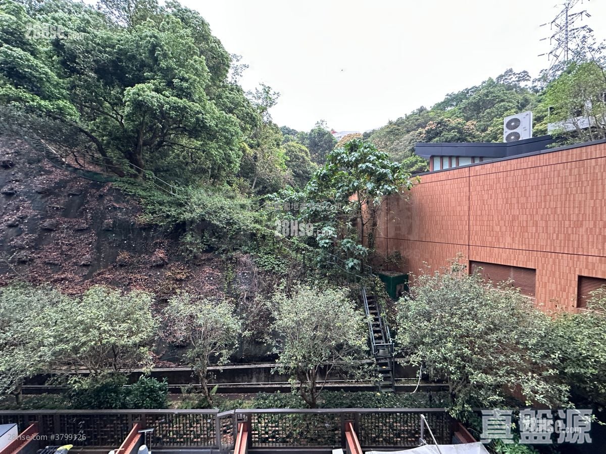 荟荞 售盘 开放式间隔 , 1 浴室 254 平方尺