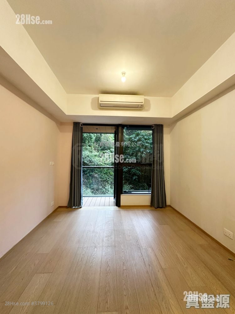 荟荞 售盘 开放式间隔 , 1 浴室 254 平方尺