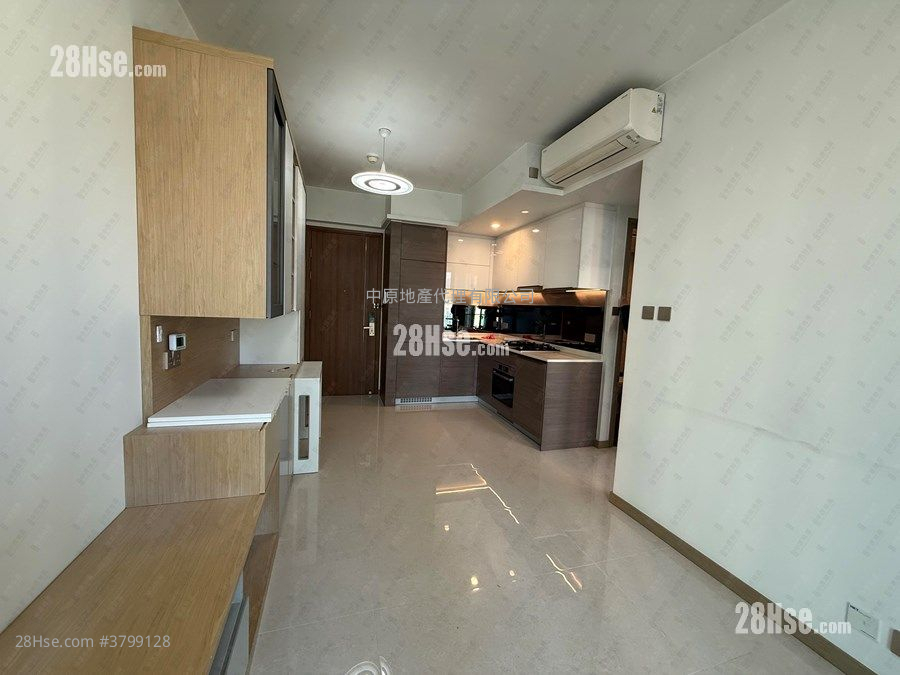 Aurora Rental 2 Bedrooms , 1 Bathroom 444 ft²
