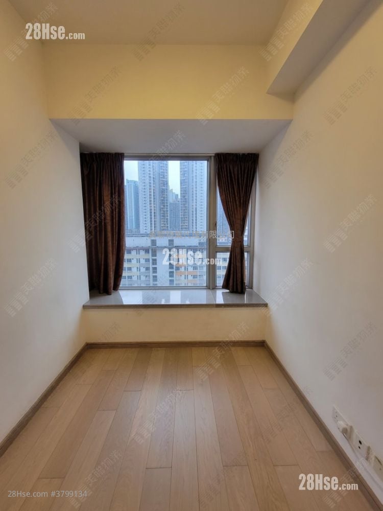 Highpoint Sell 1 Bedroom 332 ft²