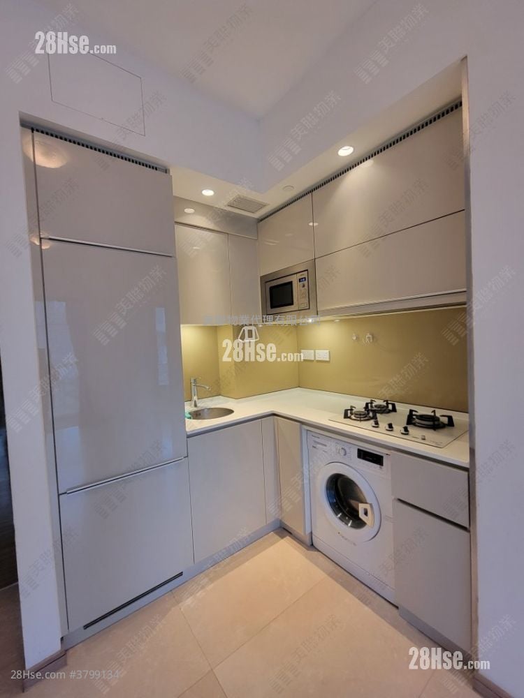 Highpoint Sell 1 Bedroom 332 ft²