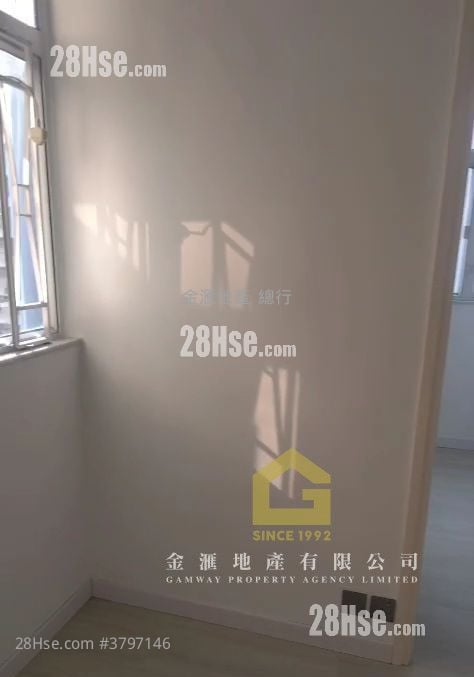 华基大楼 租盘 2 房 , 1 浴室 315 平方尺