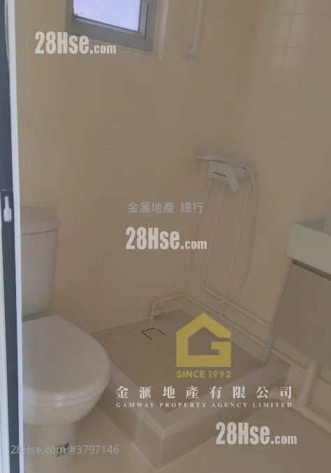 华基大楼 租盘 2 房 , 1 浴室 315 平方尺