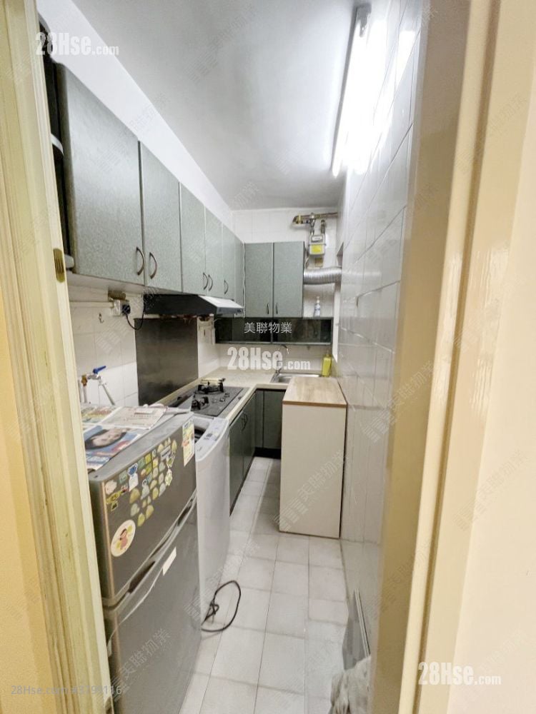 Sheungshui Town Center Sell 3 Bedrooms , 1 Bathroom 454 ft²