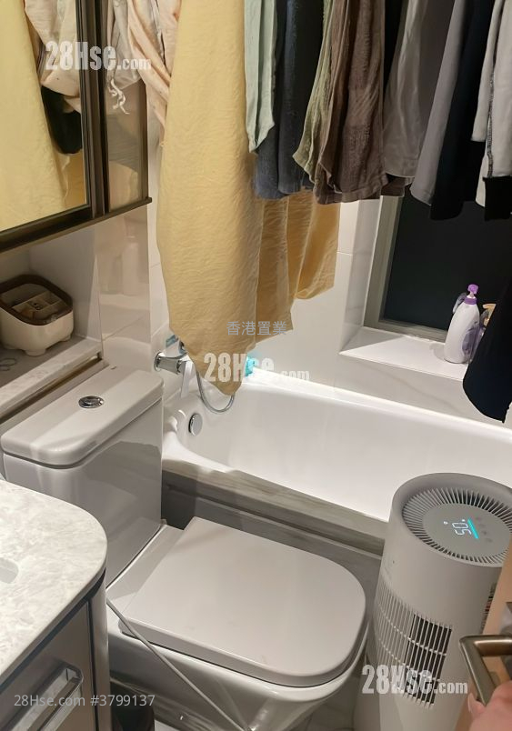 Ocean Marini Sell 3 Bedrooms 799 ft²