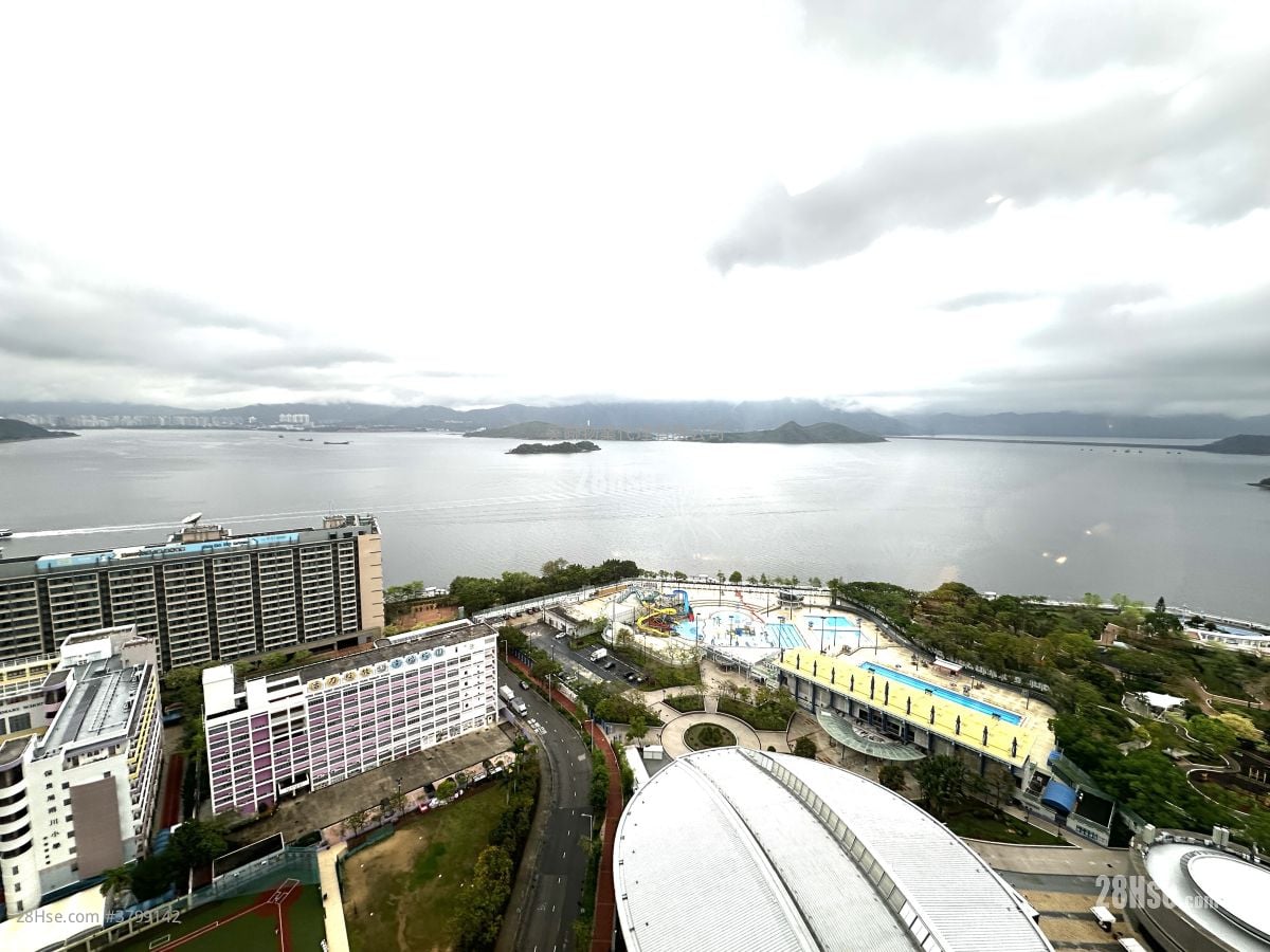 Sunshine City Sell 3 Bedrooms , 2 Bathrooms 932 ft²