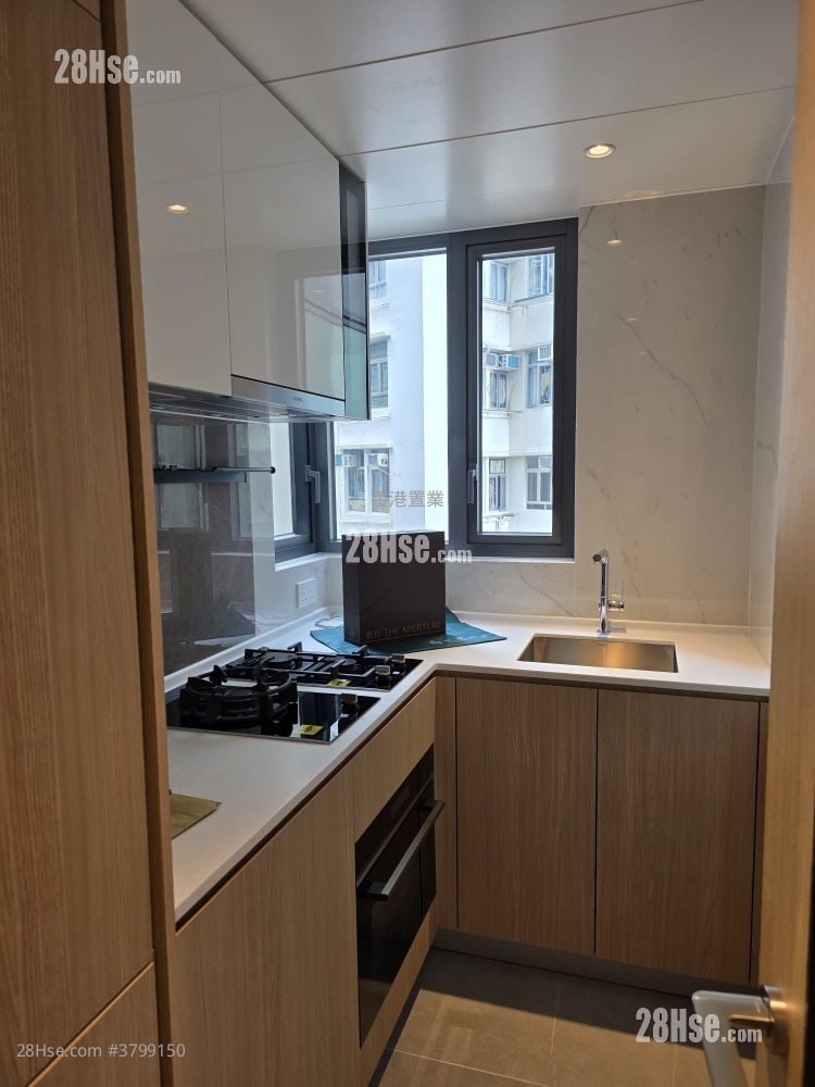 皓日 租盘 3 房 , 1 浴室 593 平方尺