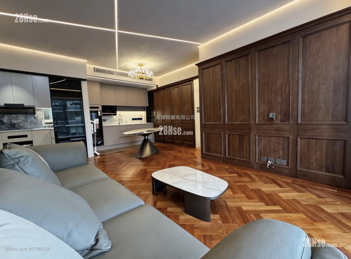 Starcrest Sell 3 Bedrooms , 2 Bathrooms 918 ft²