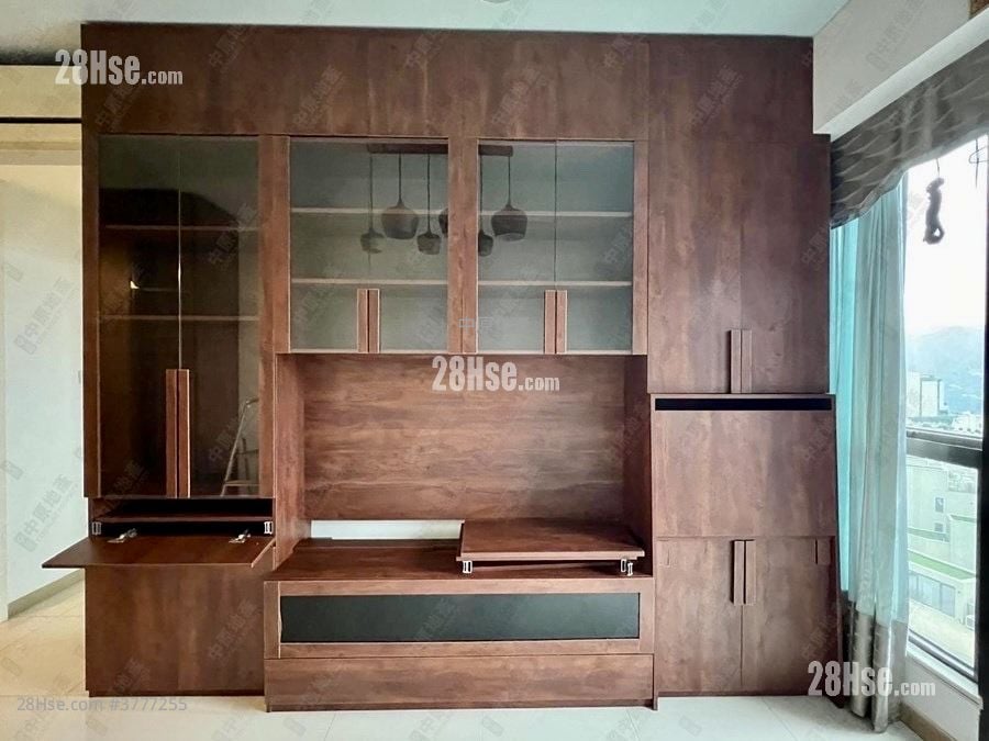 Dragons Range Sell 1 Bedroom , 1 Bathroom 466 ft²