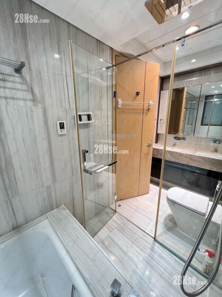 升荟 租盘 4 房 , 3 浴室 1,439 平方尺