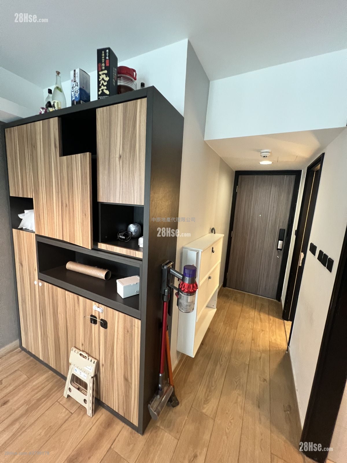 世宙 售盘 2 房 , 1 浴室 429 平方尺