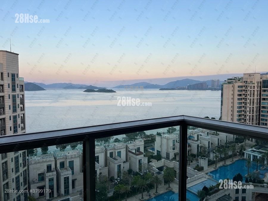 Mayfair By The Sea Sell 4 Bedrooms , 3 Bathrooms 1,252 ft²