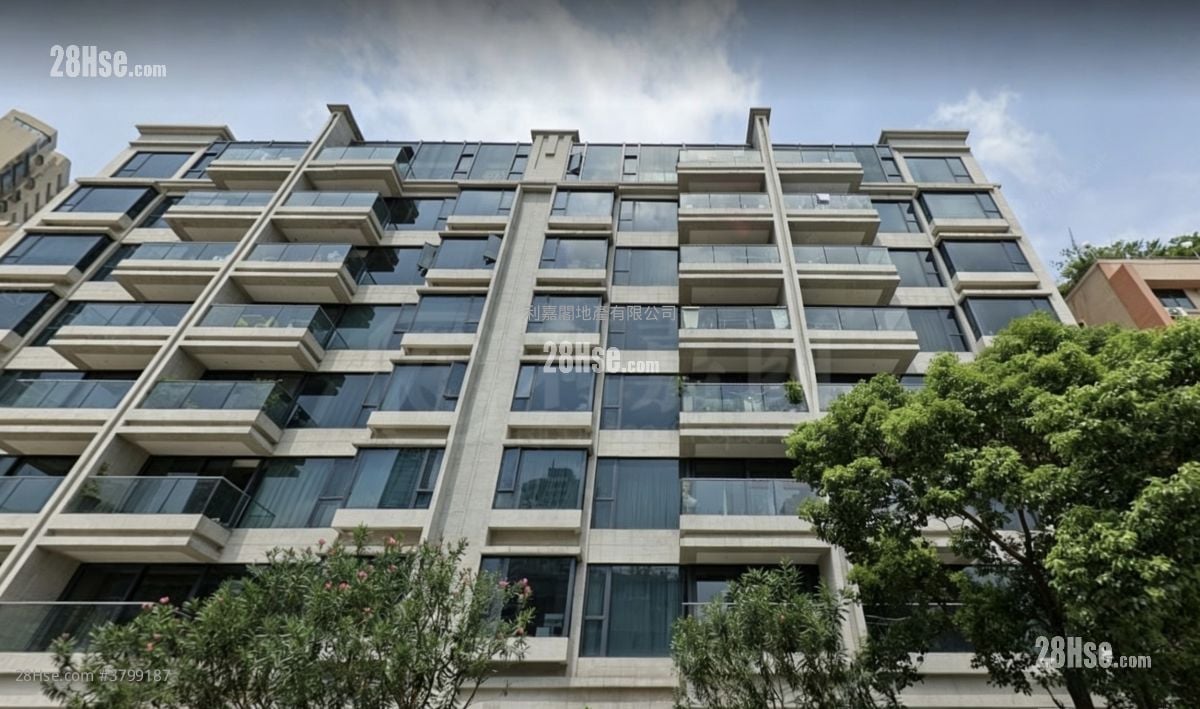 龙苑 售盘 5+ 房 2,152 平方尺