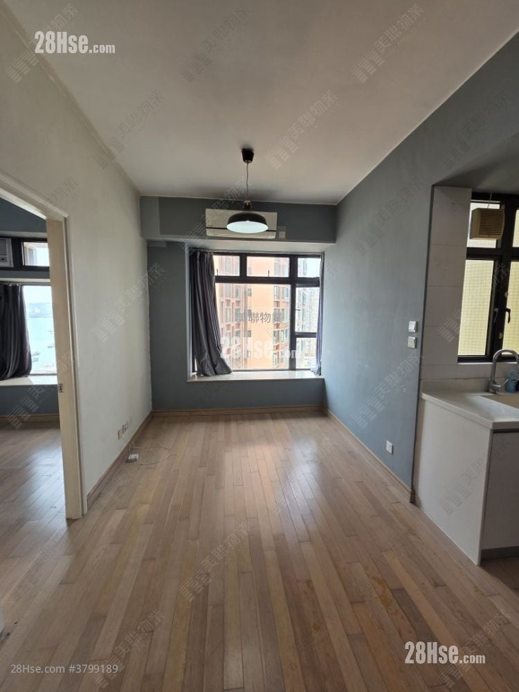 立坊 租盘 1 房 , 1 浴室 305 平方尺