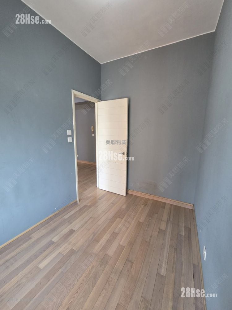 立坊 租盘 1 房 , 1 浴室 305 平方尺